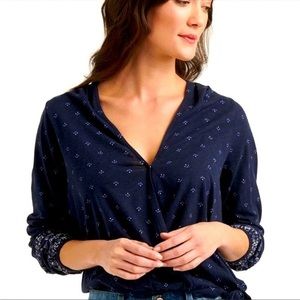 Lucky brand surplice top XS
